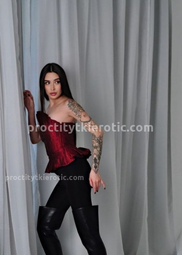 Вика, Г. Пангоды